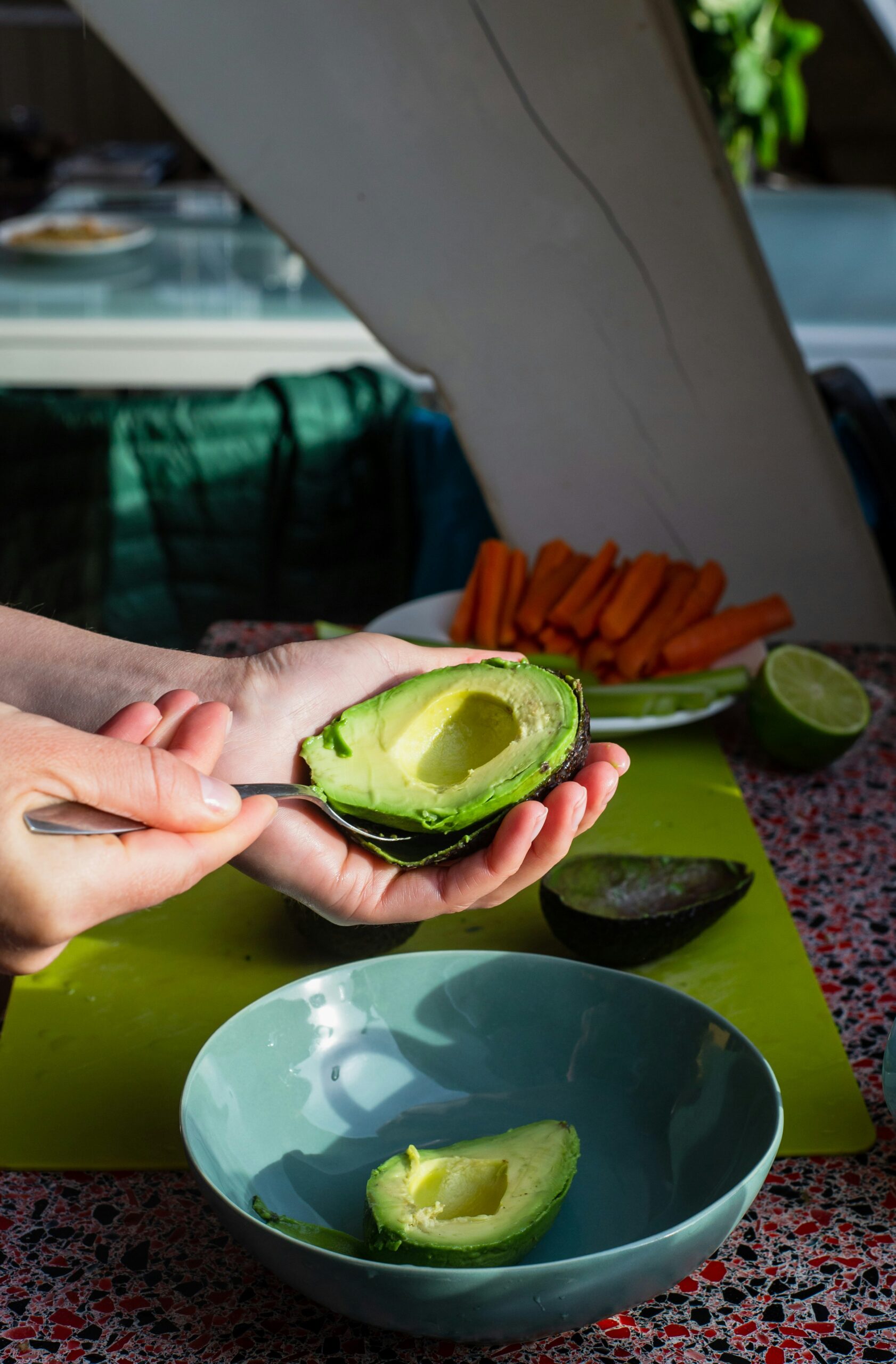 Are There Health Benefits To A Low Carb Diet?